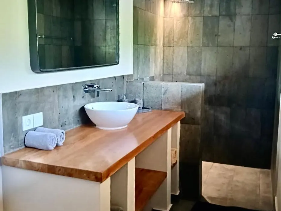 Emocean Beach Boutique Dive Resort-1