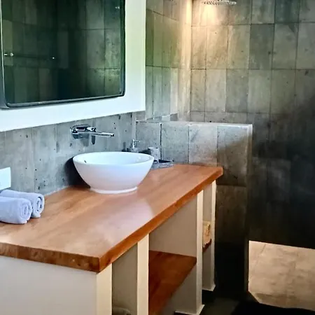 Emocean Beach Boutique Dive Resort-3